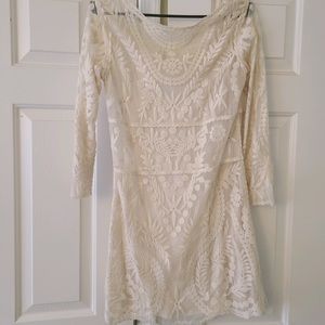 Long sleeve lace white dress